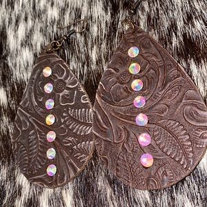 Western Leather Teardrop Earrings with Rhinestone Accent
